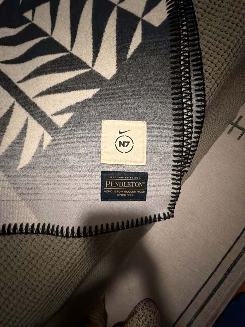 Pendleton x Nike N7 Seven Peaks Wool Jacquard Blanket Black Gray